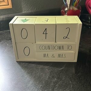 Rae Dunn block calendar